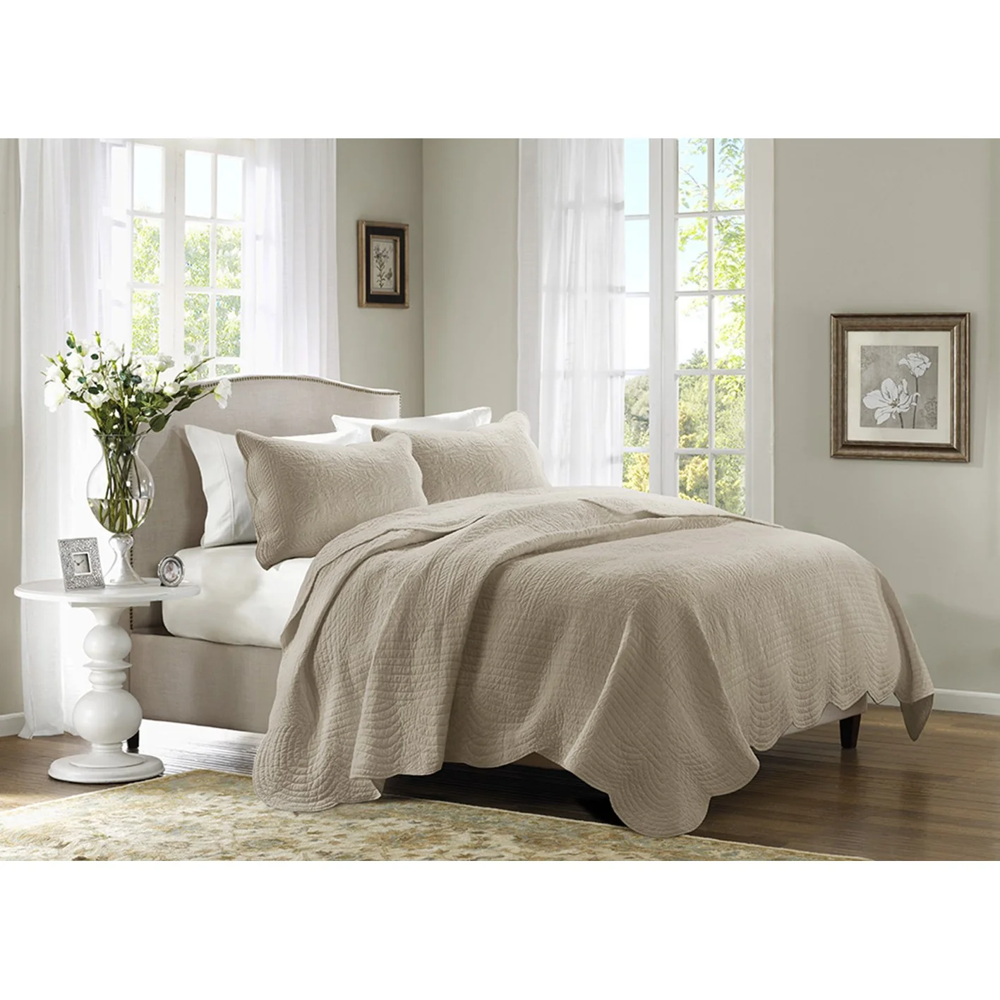 Tuscany 3-Piece Reversible Scalloped Edge Quilt Set - Image 19