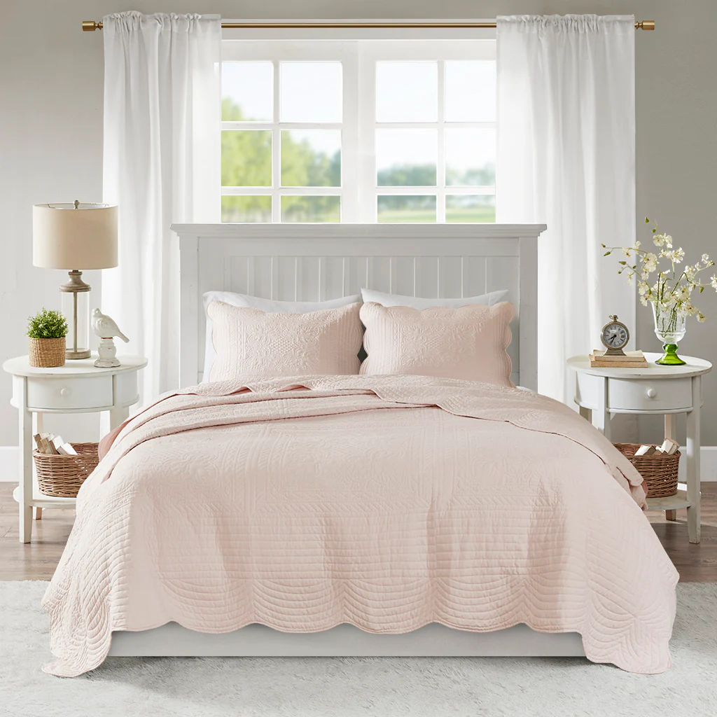 Tuscany 3-Piece Reversible Scalloped Edge Quilt Set - Image 23