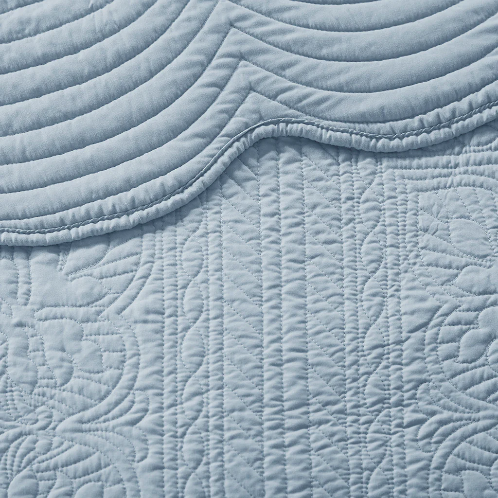 Tuscany 3-Piece Reversible Scalloped Edge Quilt Set - Image 32