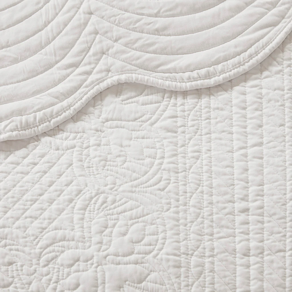 Tuscany 3-Piece Reversible Scalloped Edge Quilt Set - Image 38