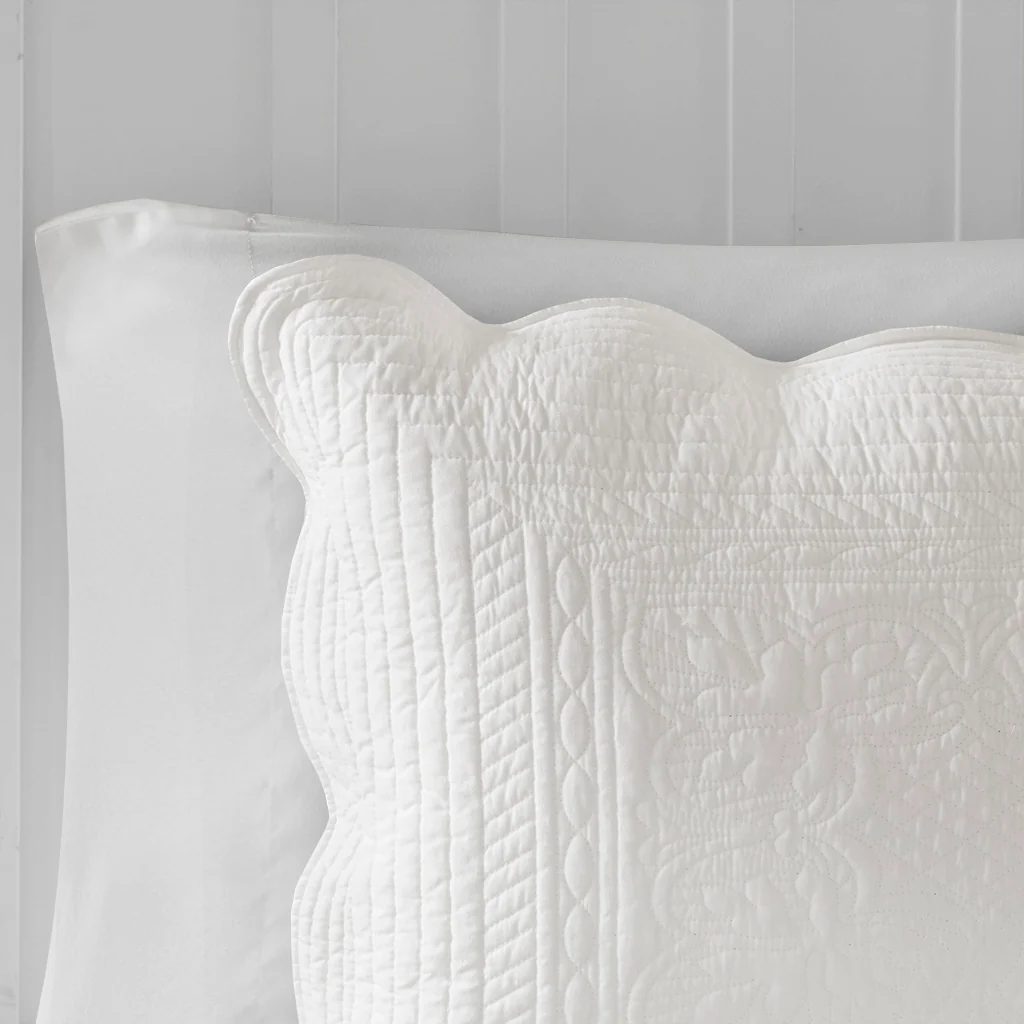 Tuscany 3-Piece Reversible Scalloped Edge Quilt Set - Image 52