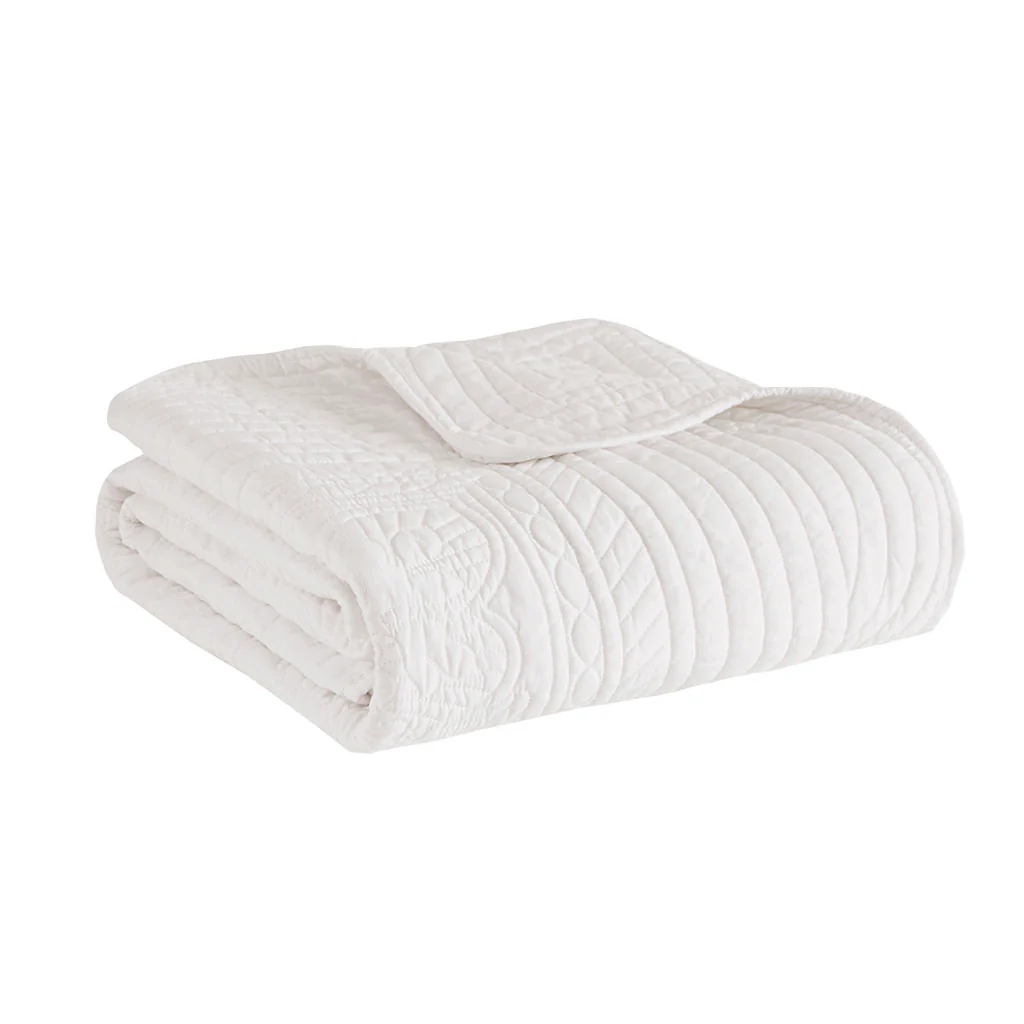 Tuscany Oversized Quilted Throw with Scalloped Edges - Image 11