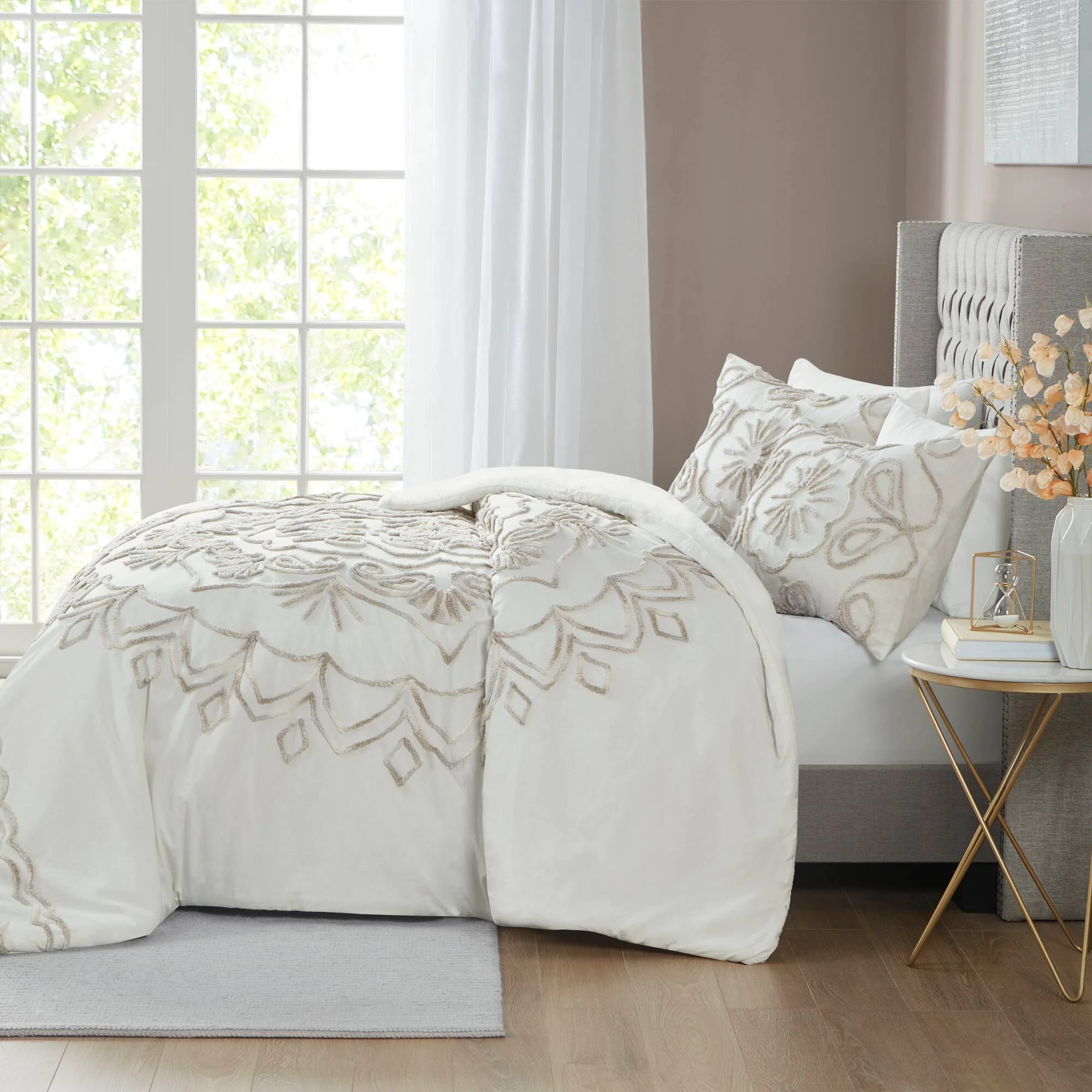 Violette 3-Piece Tufted Cotton Chenille Duvet Cover Set - Image 5