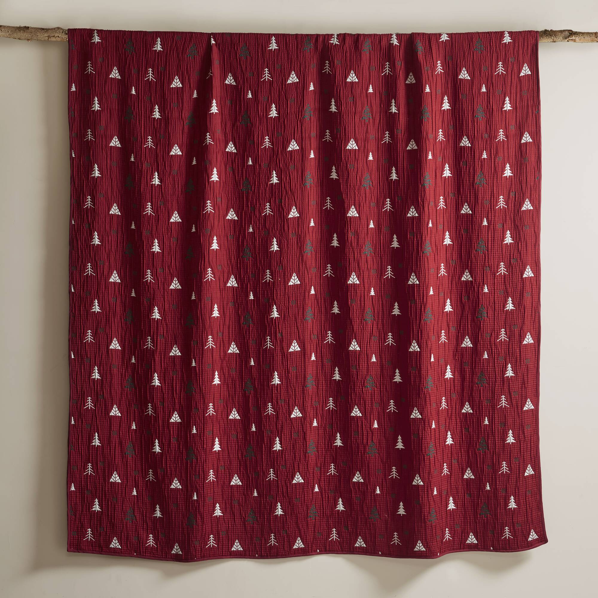 Winter Reversible Christmas 3-Piece Quilt Set - Image 12