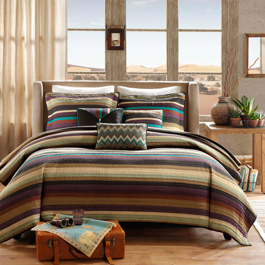 Yosemite Reversible Quilt Set with Throw Pillows - Image 2